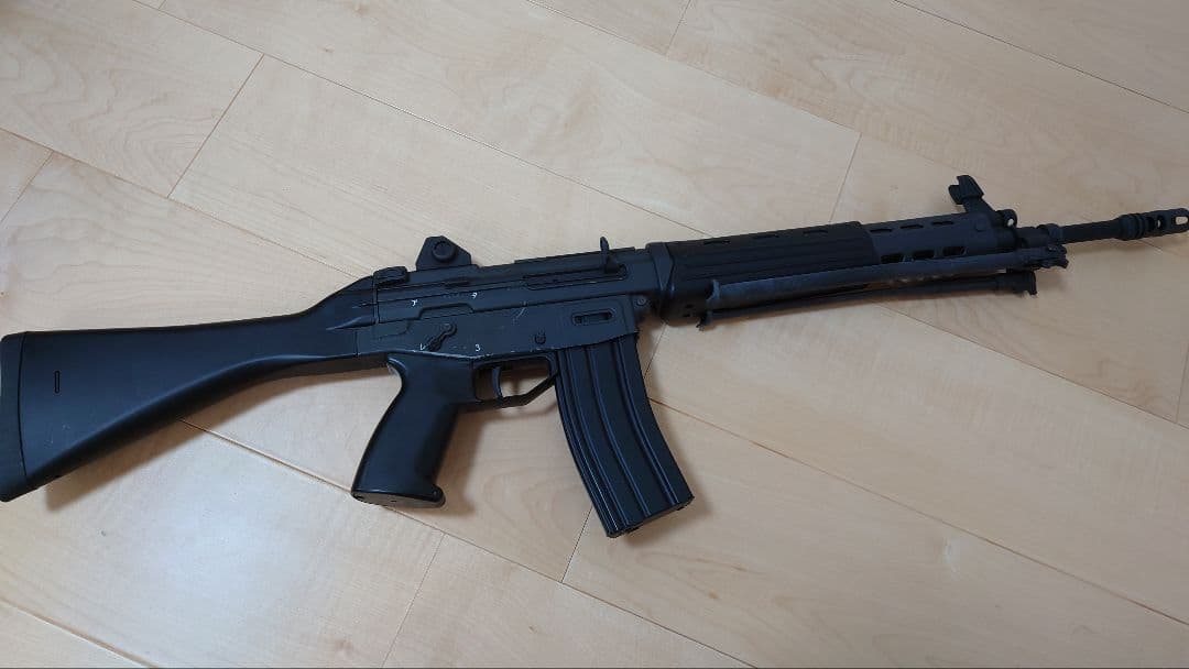 東京マルイ 89式小銃 電動ガン ジャンクモデルガン バッテリー付き