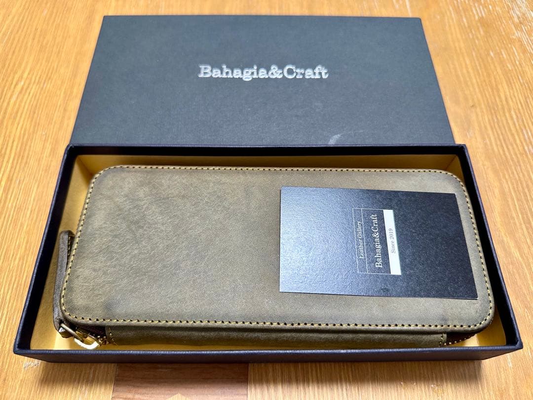 【完売品】バハギア ペンケース プエブロ グリージオ ラウンドジップオ