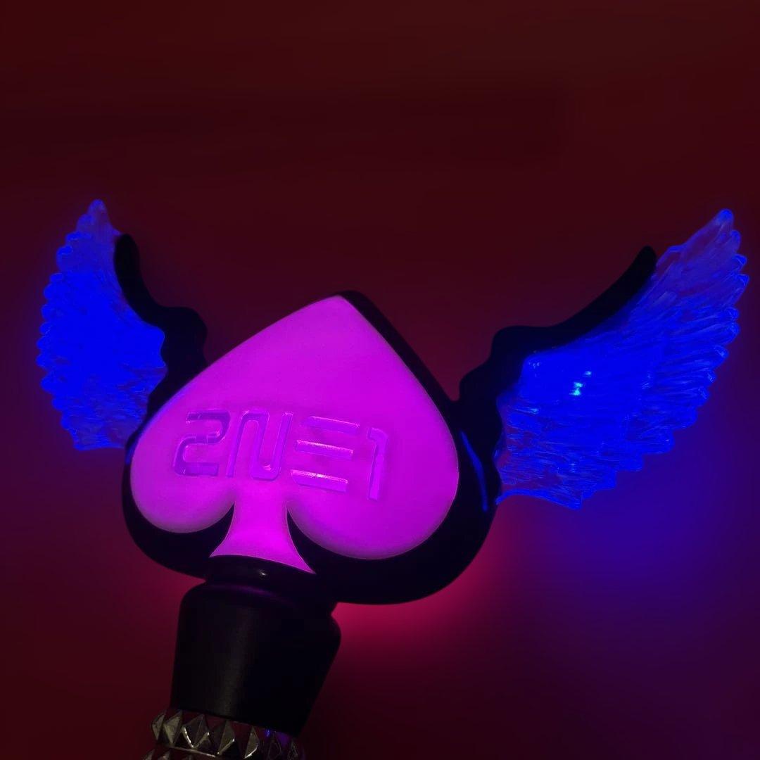 【動作確認済】2ne1 公式ペンライト 箱付き