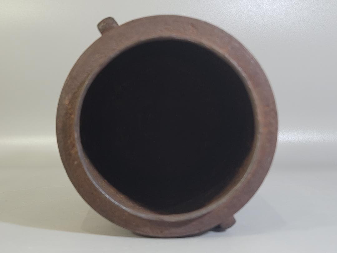 茶道具 菊地紋 筒釜 古作 時代物 DT374