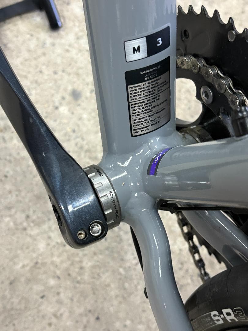 GIANT CONTEND AR 3 20年モデル ほぼ未使用 ロードバイク