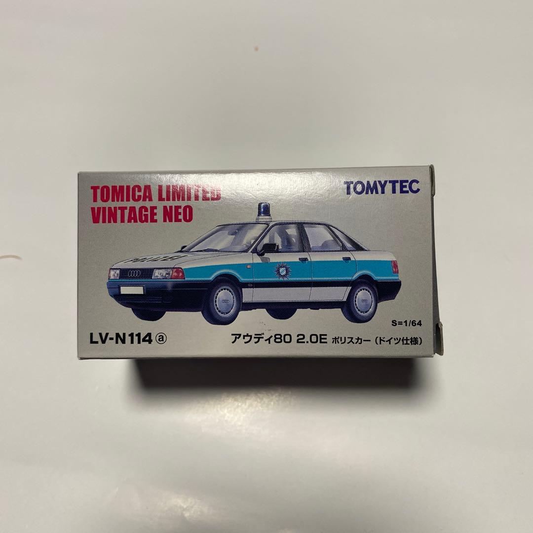 トミカリミテッドヴィンテージネオ　アウディ80 2.0E ポリスカー