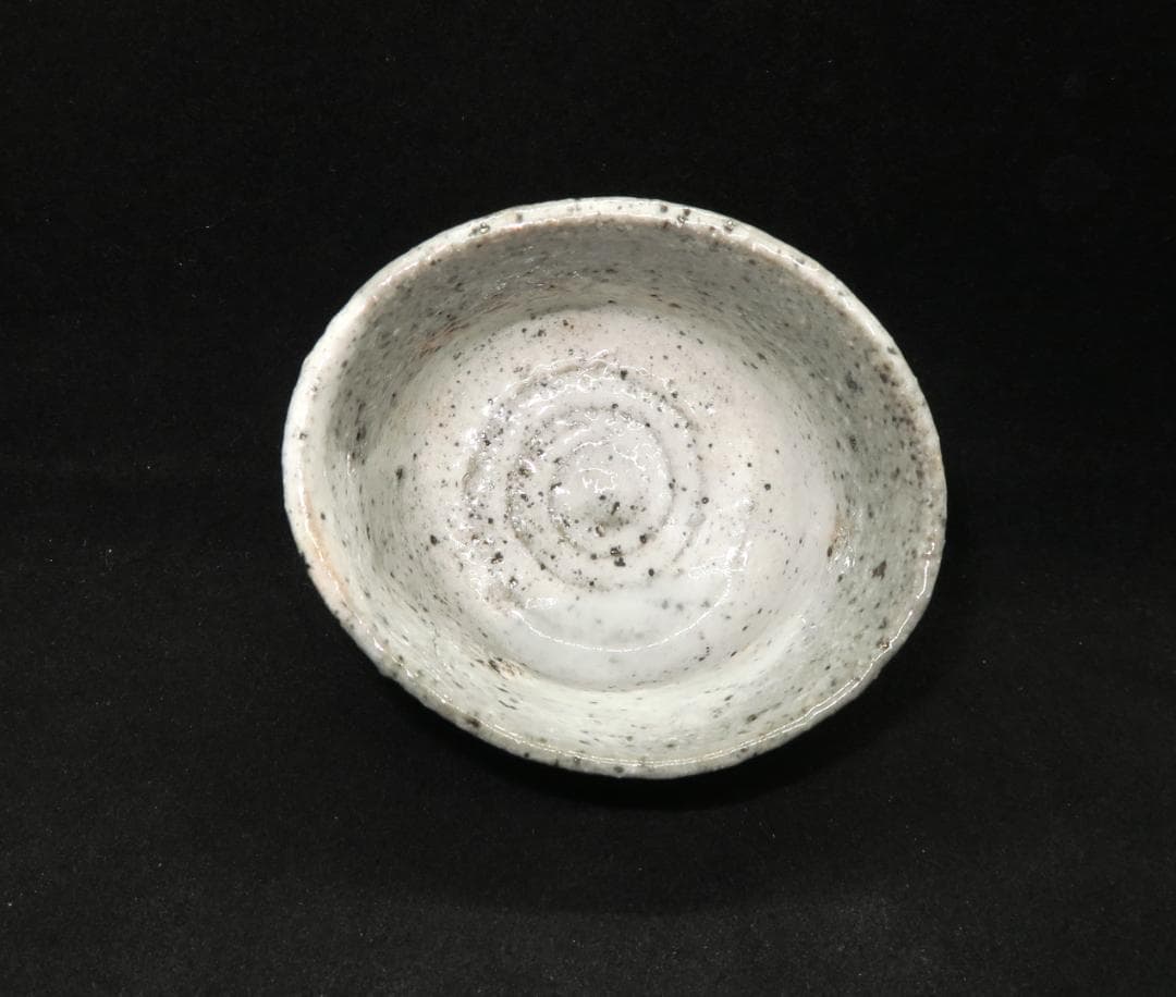 ぐい吞み（酒杯・お猪口）作家物　鯉江良二作　常滑