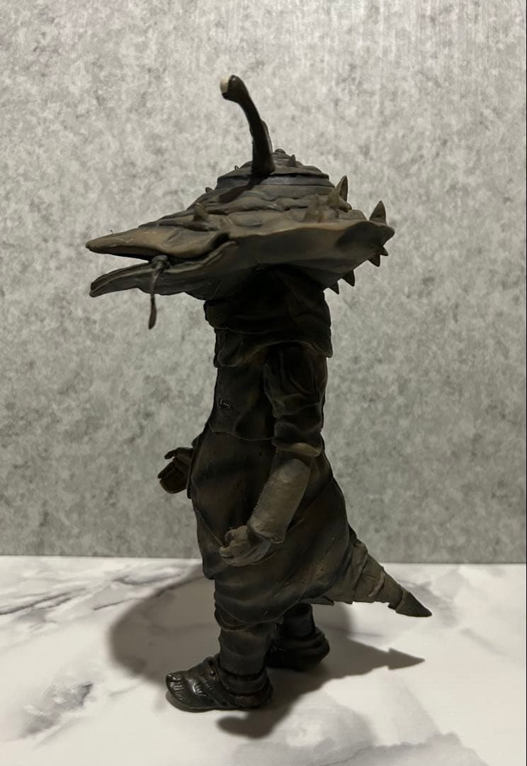 X-PLUS大怪獣シリーズウルトラQに登場する『怪獣カネゴン』のフィギュア