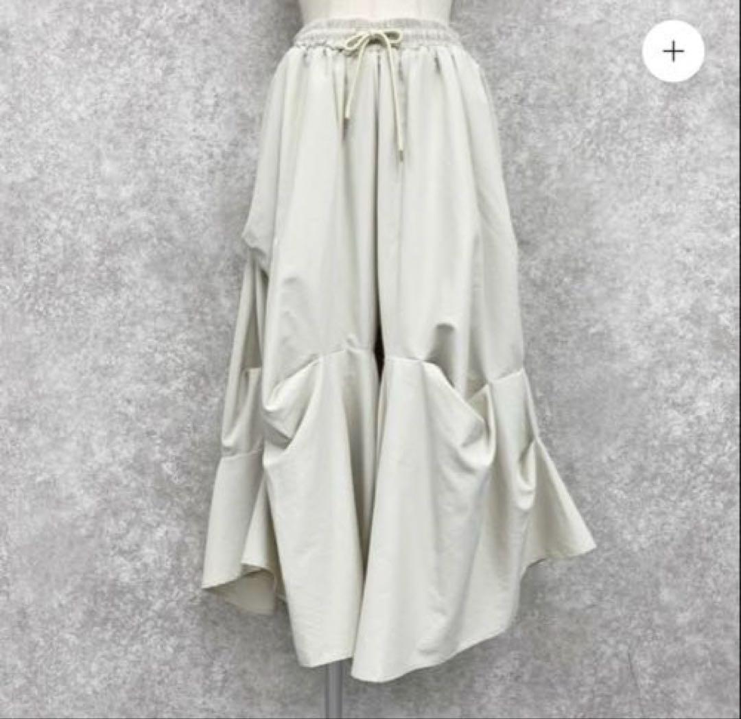 ぞうねこちゃんねる　asymm ピントリックスパンツ　アイボリー　新品未使用