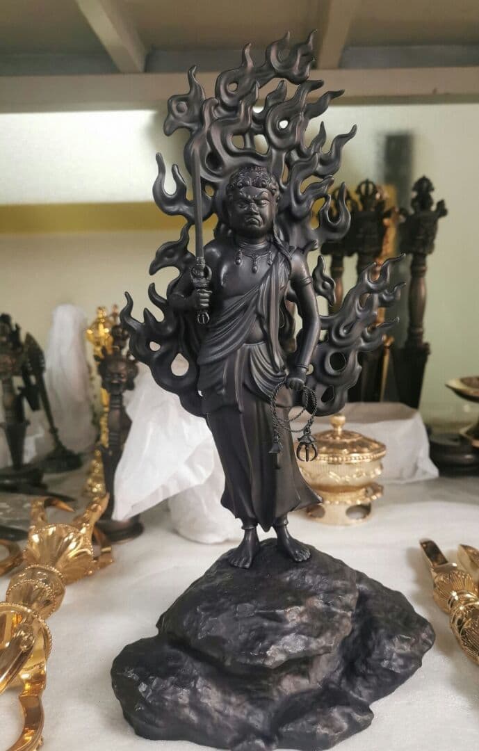 大型高30cm 豪華！仏像不動明王立像 銅製品 仏教美術品 真言宗 彫刻