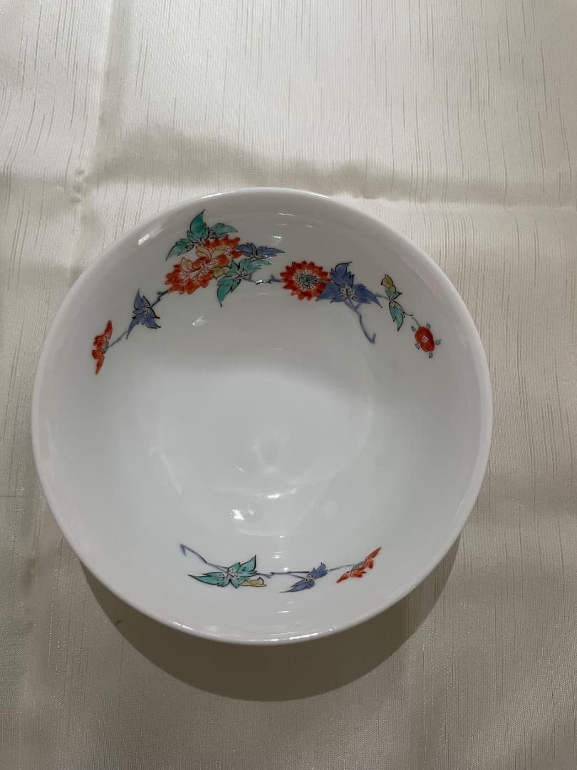 十三代酒井田柿右衛門　錦牡丹文　小丼　五客　共箱付