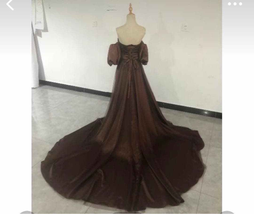 最終値下げ【自宅室内の前撮りのみ】ウェディングドレス　カラーブラウン