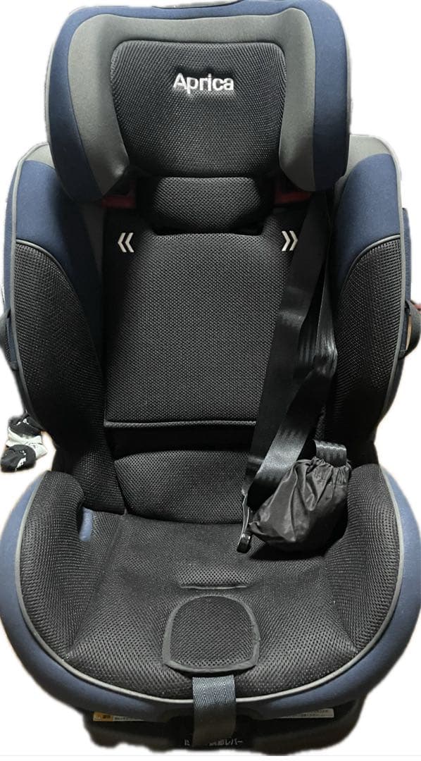 【美品】アップリカ　フォームフィット　ISOFIX　ネイビー