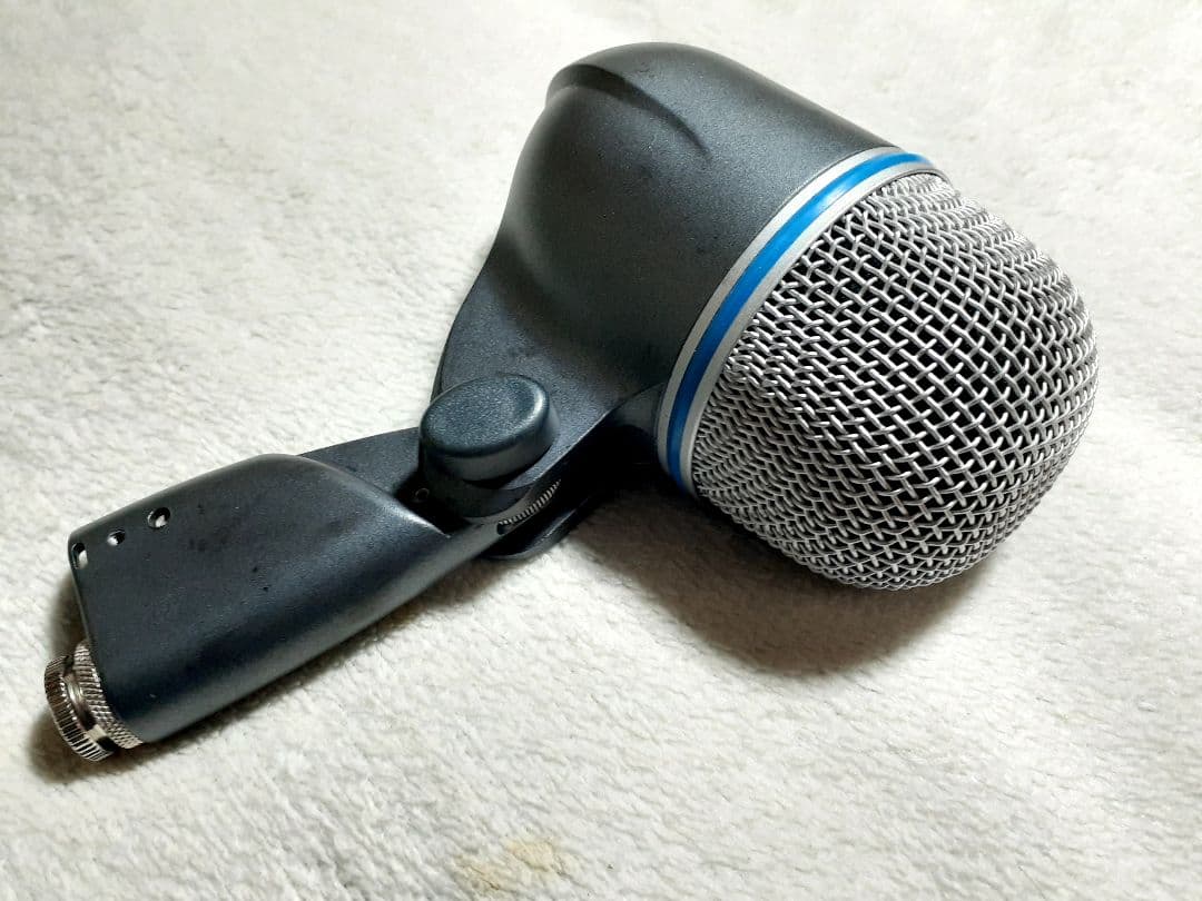 配信機器・PA機器・レコーディング機器 SHURE BETA52A