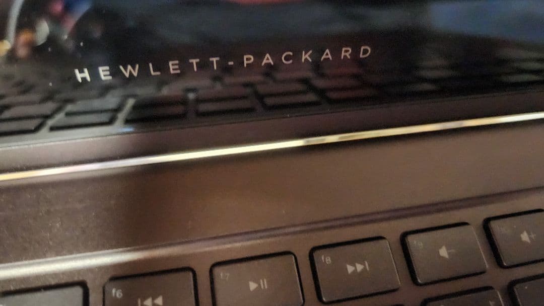 【美品】HP Spectre 13 x360 Limited（限定）