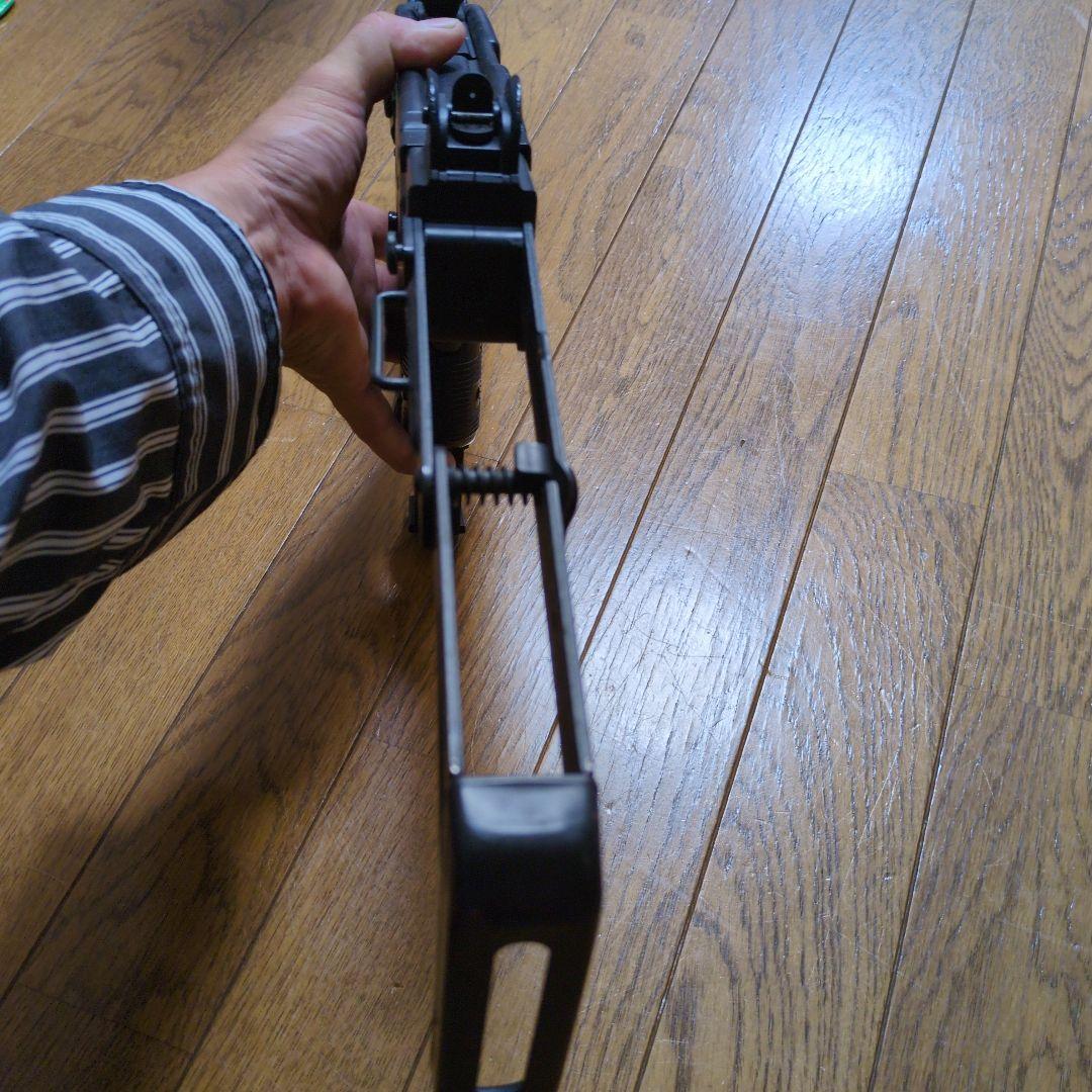 東京マルイ純正　UZI SMG 電動エアーガン　バッテリー付