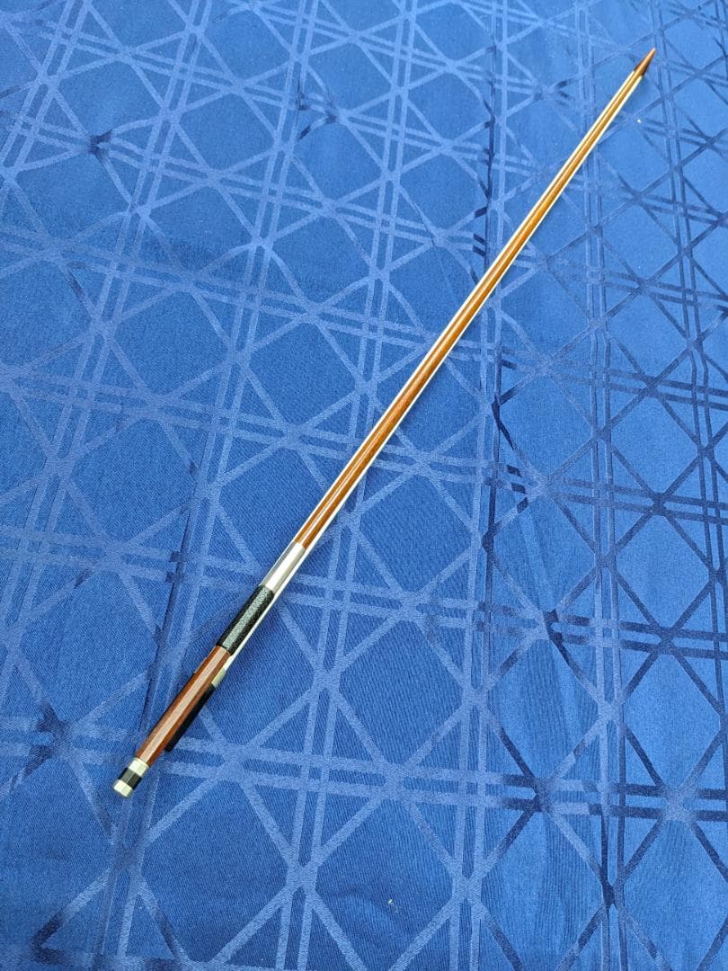鈴木バイオリン社　バイオリン弓 フェルナンブコ材