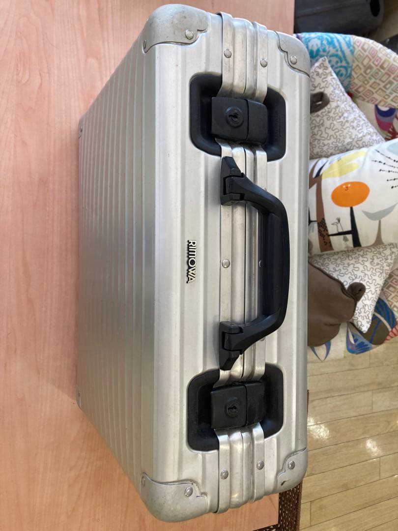 RIMOWA リモワ クラシックフライト アタッシュケース アルミ