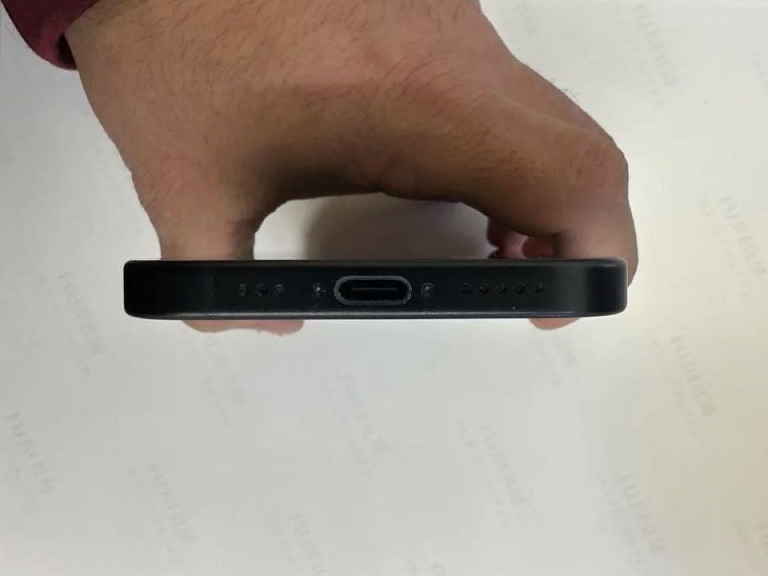 黒 iPhone15 128GB SIMフリー