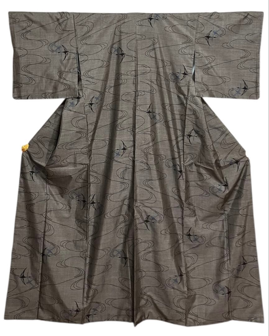 本場大島紬 経緯絣 9マルキ 小紋 飛翔鶴 イ6460