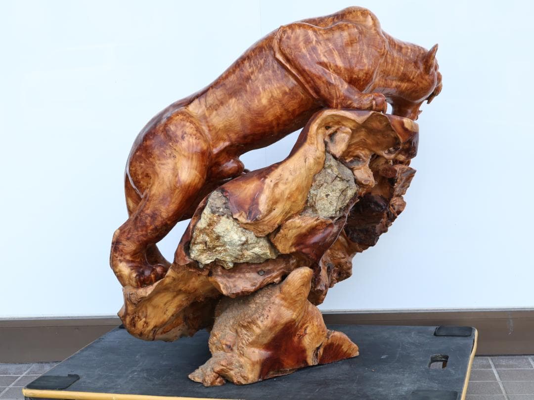 メル82601　木彫　玉杢　泡杢　石噛　一刀彫　豹　眼木象嵌　BK145