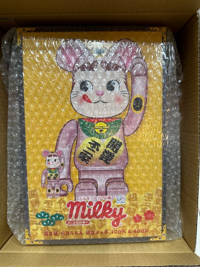 最終価格2020年発売　新品未開封 ペコちゃん招き猫桃金メッキ100%&400％