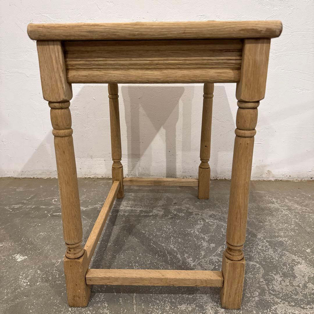 ビンテージ　木製サイドテーブル　剥離