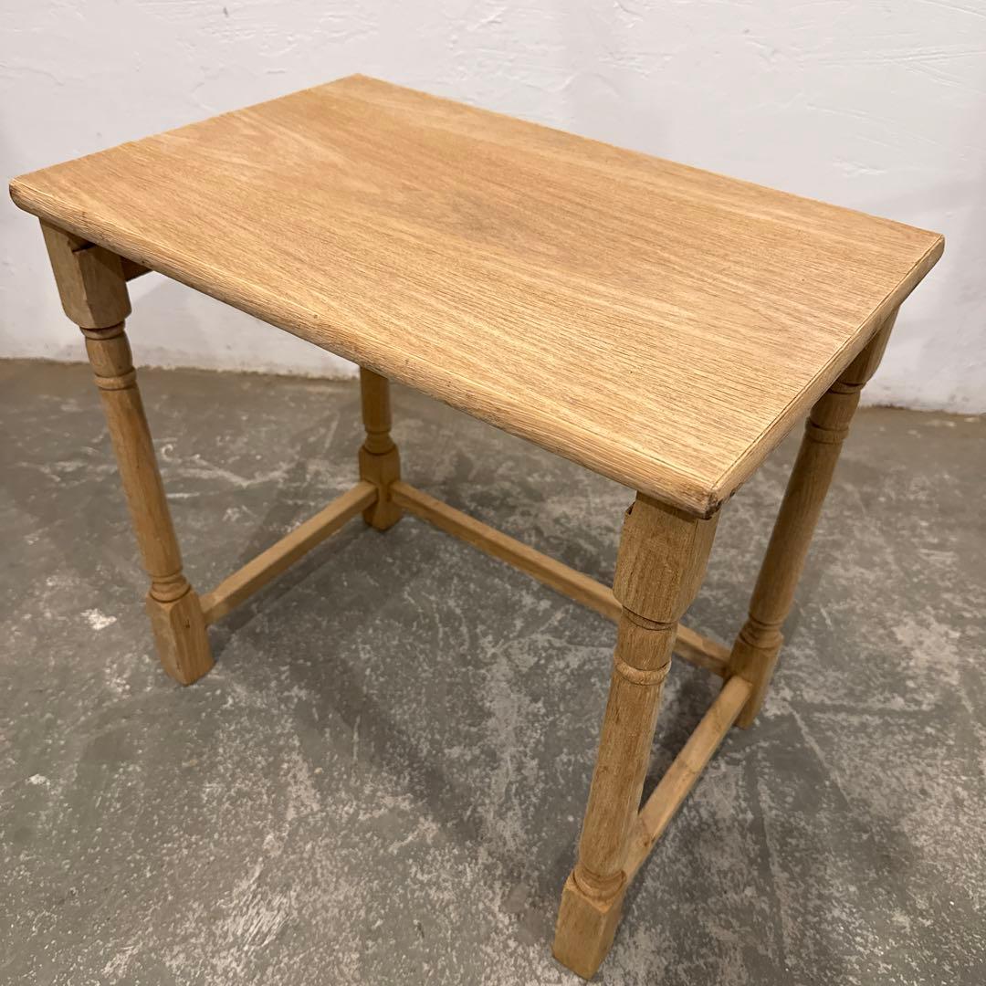 ビンテージ　木製サイドテーブル　剥離