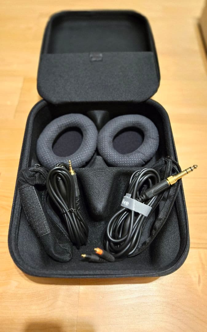 【美品】SHURE SRH1540 おまけケーブル付き