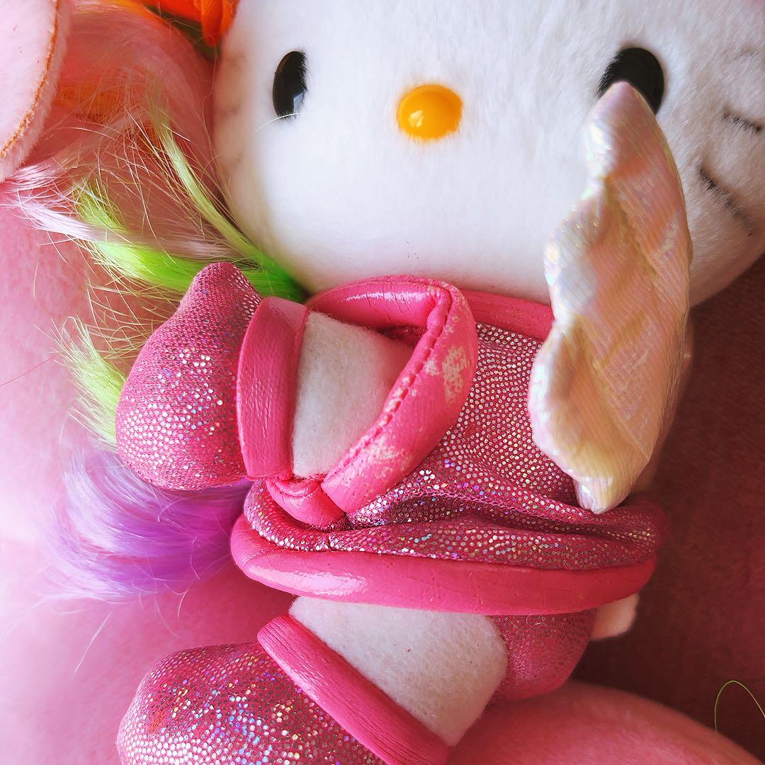 希少激レア　ハローキティ　ぬいぐるみ　ユニコーン　レインボー　ウイングピース