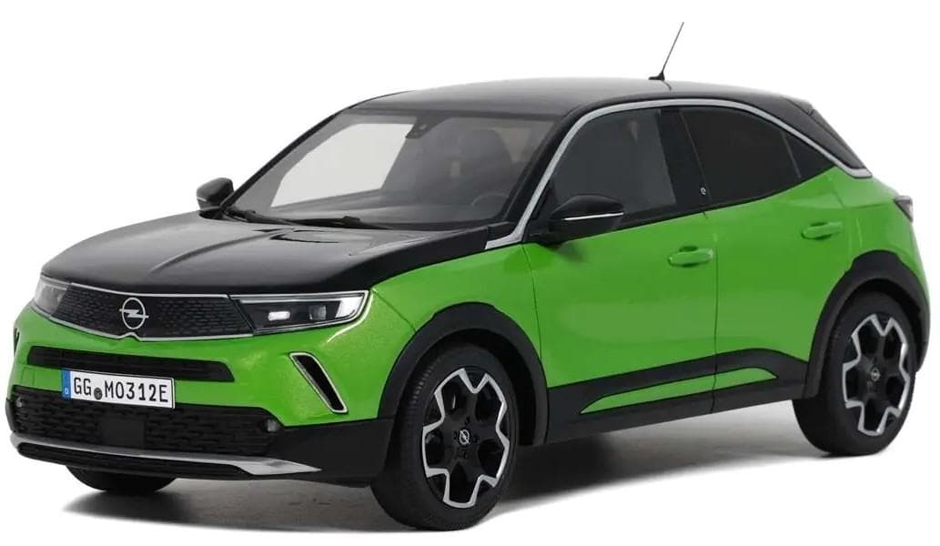 1/18 オペル モッカ E GS 2021 グリーン オットーモビル製ミニカー
