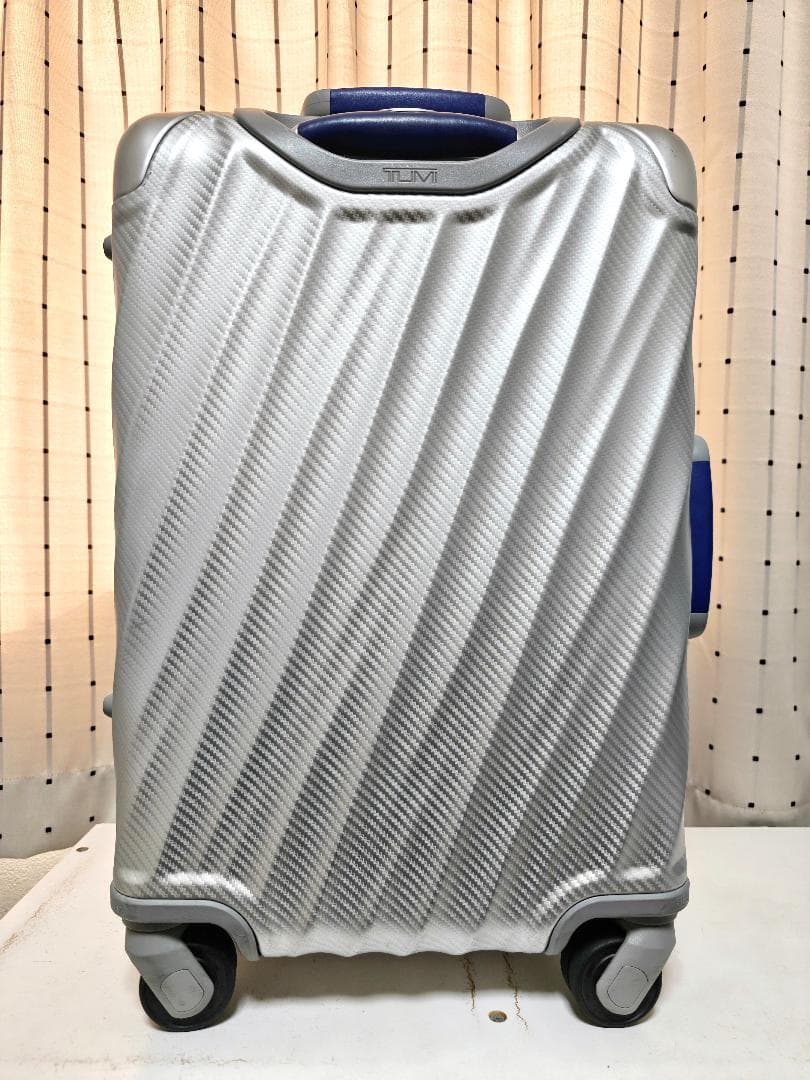 極美品 トゥミ 19 DEGREE インターナショナル キャリーオン 31L