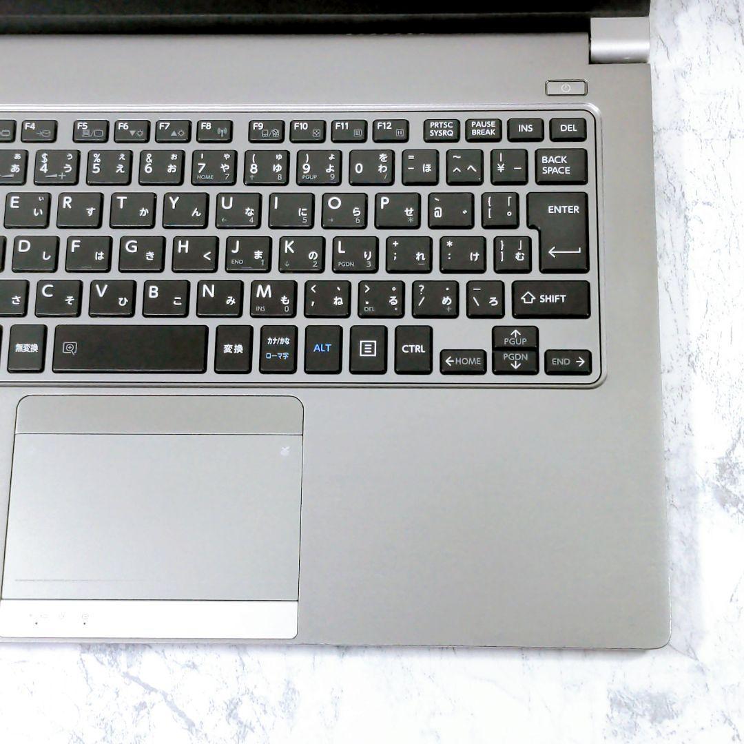 AT3 東芝 コンパクト ノートパソコン 8GB Core i5 SSD カメラ