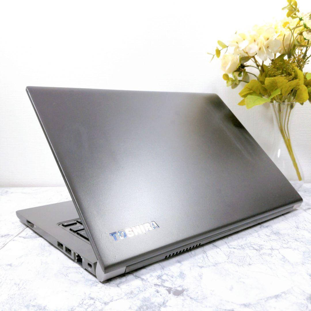 AT3 東芝 コンパクト ノートパソコン 8GB Core i5 SSD カメラ