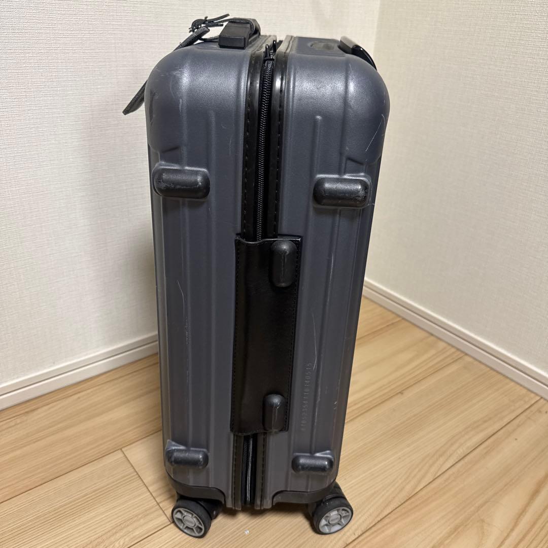 RIMOWA キャリーケース約32ℓ