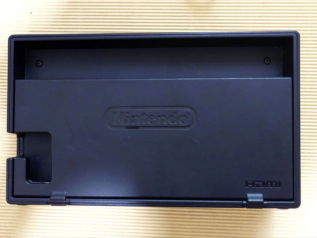 Nintendo Switch 本体　初期化、動作確認済