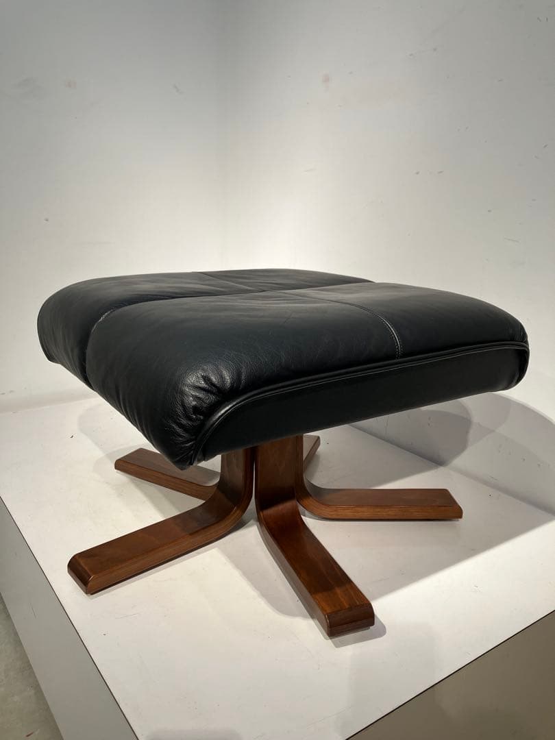 FUJI FURNITURE、デザインオットマン、レトロ、柏木工、秋田木工、天童