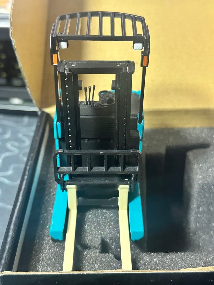 【U72】 住友 フォークリフト ミニチュア QuaPro-R