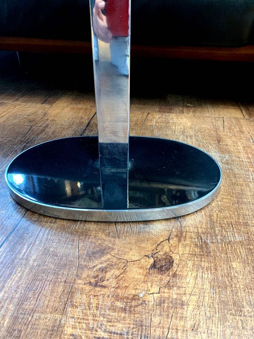 リフティングサイドテーブル