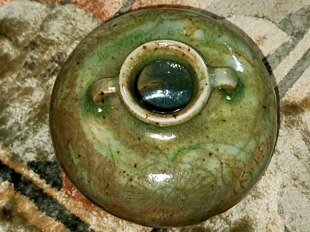 ♥双耳　青磁　小壺　高６４ｍｍ　花文　壺　壷　骨董　古玩