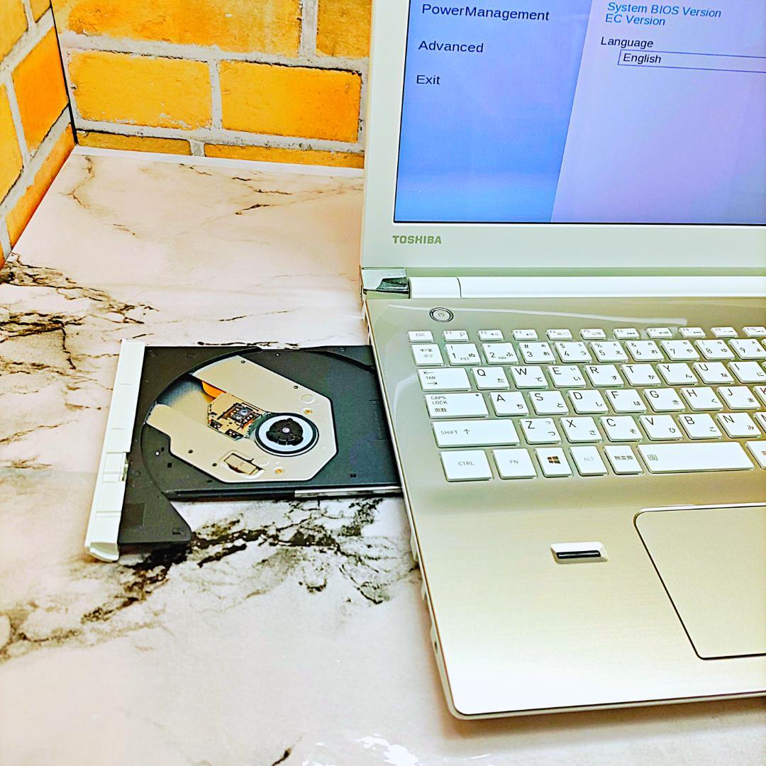 dynabookノートパソコン❣️高性能i7搭載❤️メモリ８G☘️ジャンク