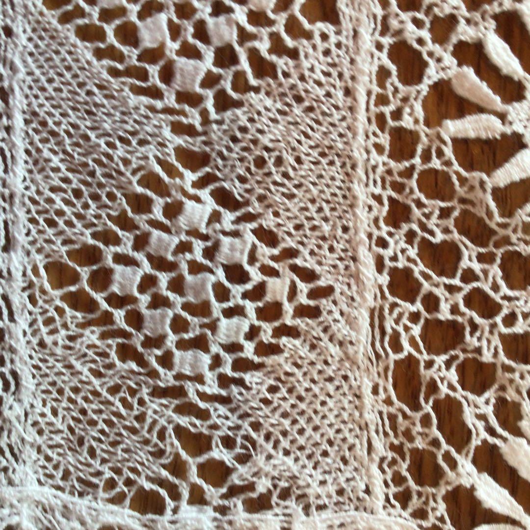 レーステーブルクロス ボビンレース