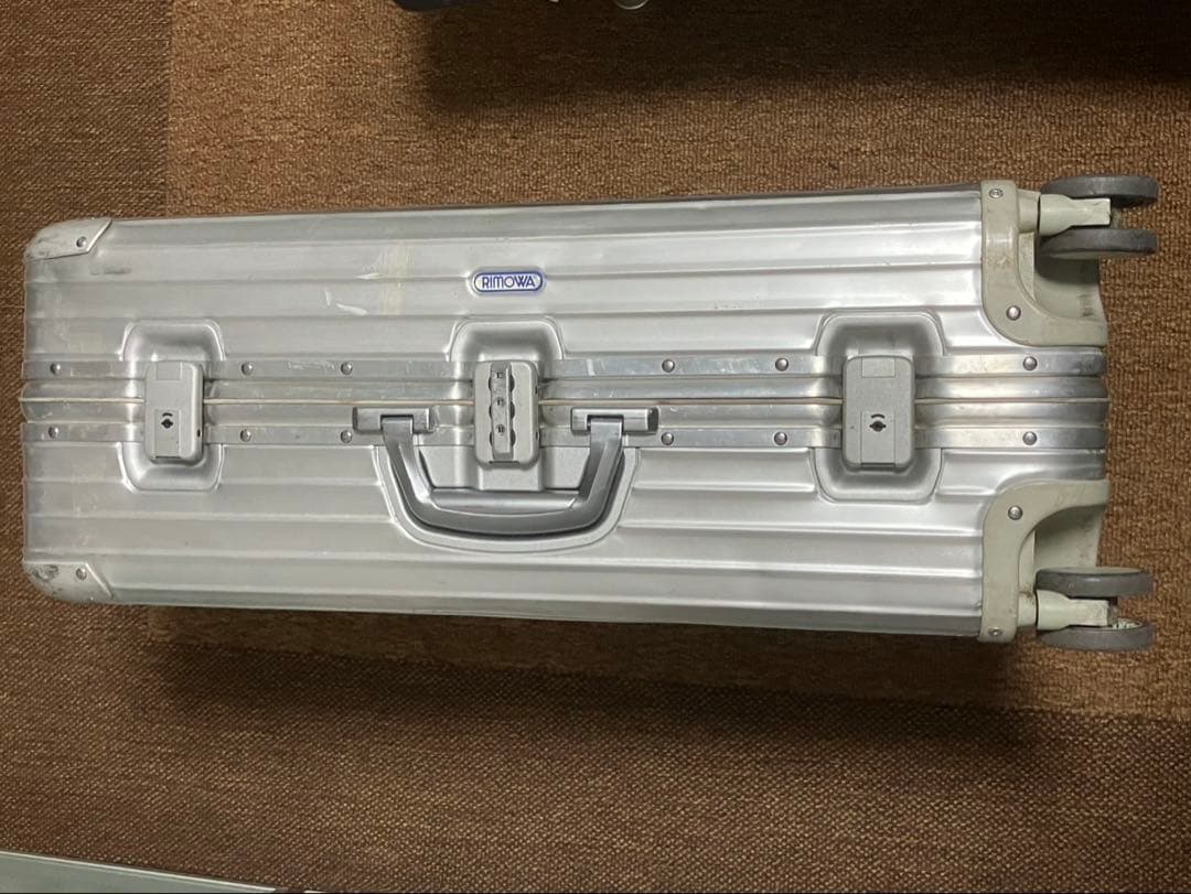 リモワスーツケーストパーズ 82L 4輪　932.70