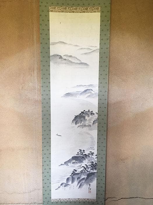 掛軸 漁村 人 舟 中国 山 銘あり 共箱 中古 古物 19.08.03-3.