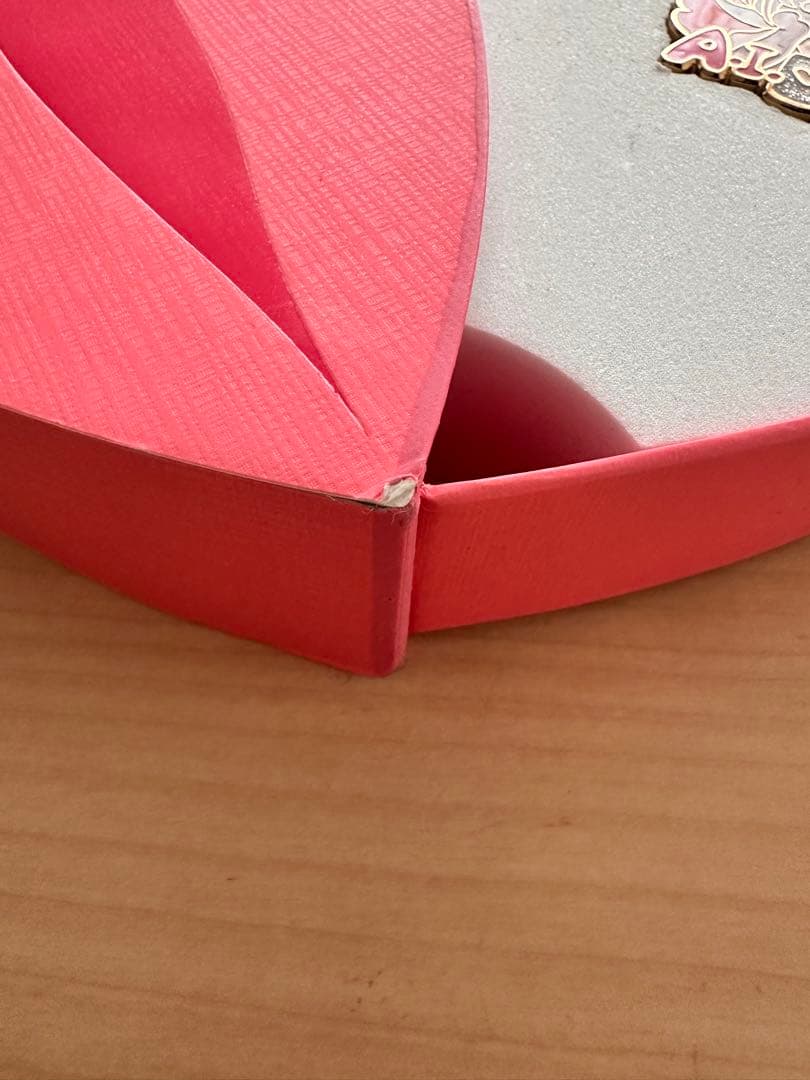 9/11出品取り下げ　Sky 星を紡ぐ子どもたち キズナアイ キーチェーン