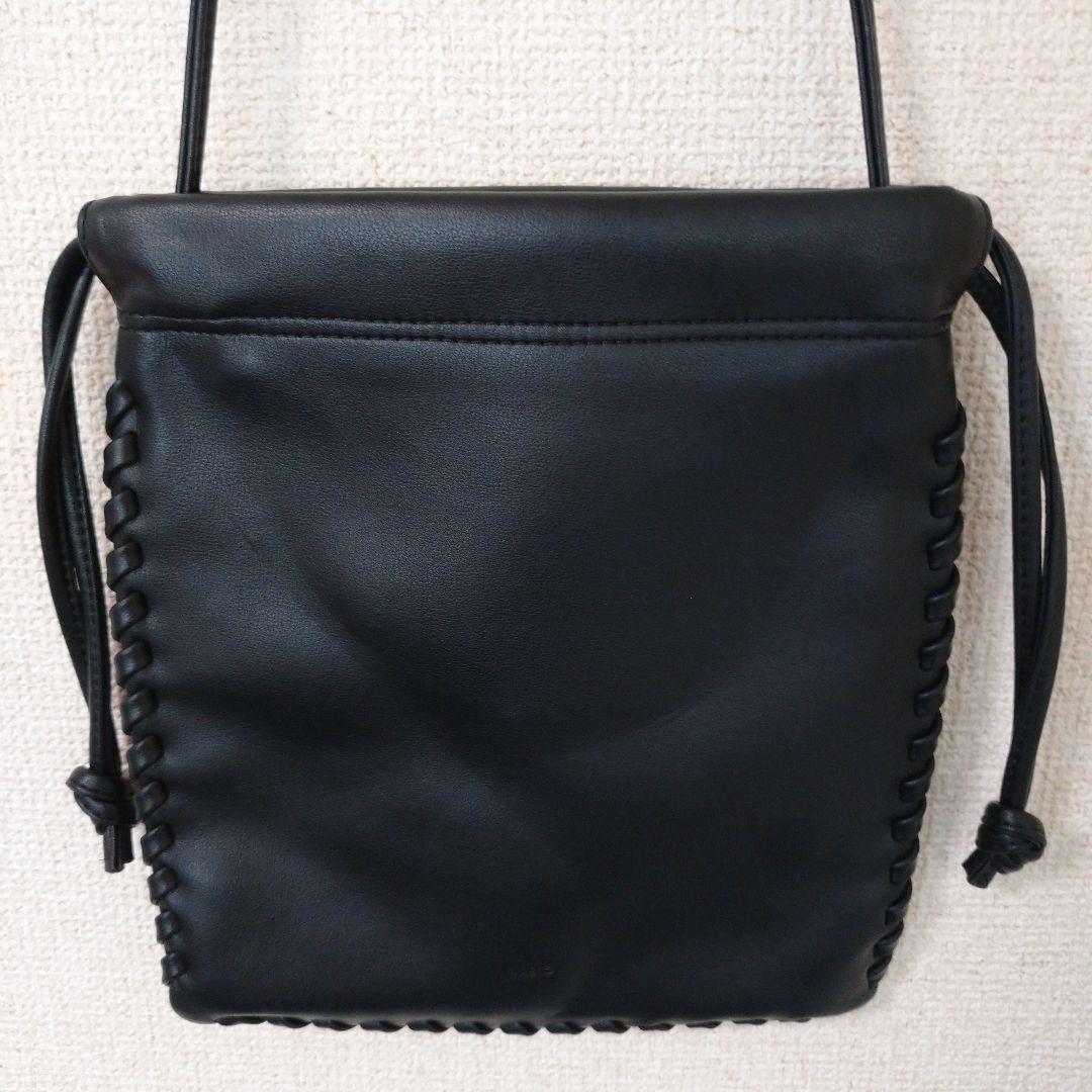 ✨️新品未使用タグ付き✨️VASIC ミニバッグ 本革 ブラック