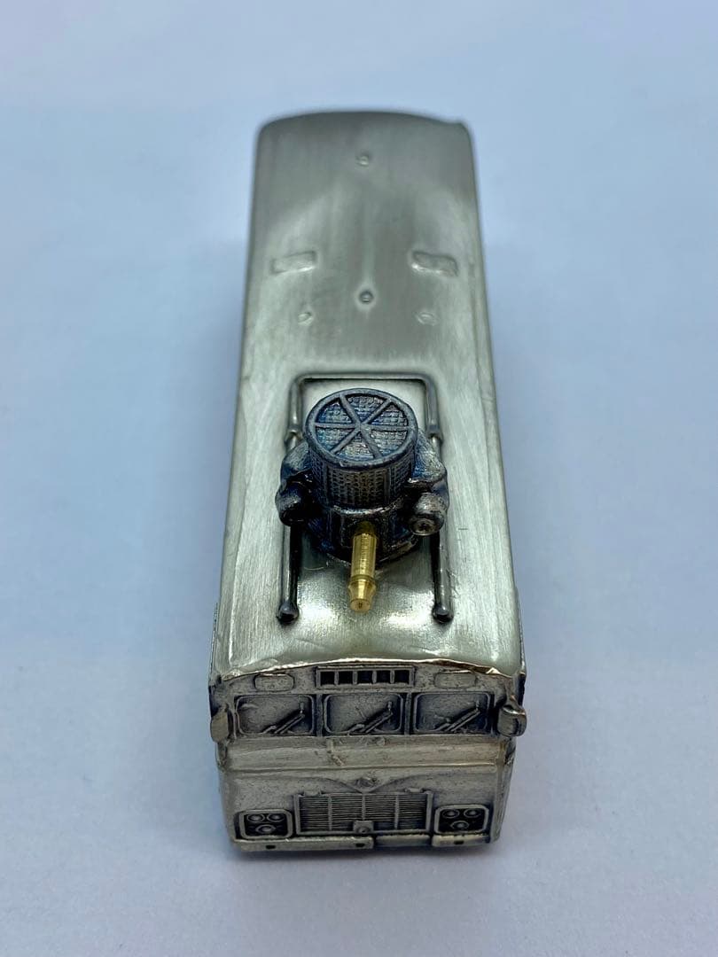 希少！ 警視庁 放水車 警備車 関東管区警察学校記念 文鎮 ミニカー