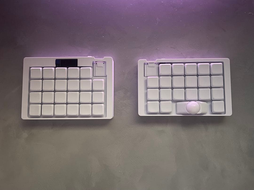 tomkey 分割キーボード 3ヶ月使用 ケース付き