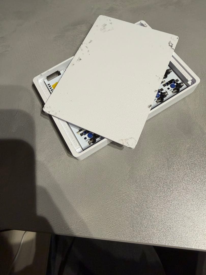 tomkey 分割キーボード 3ヶ月使用 ケース付き