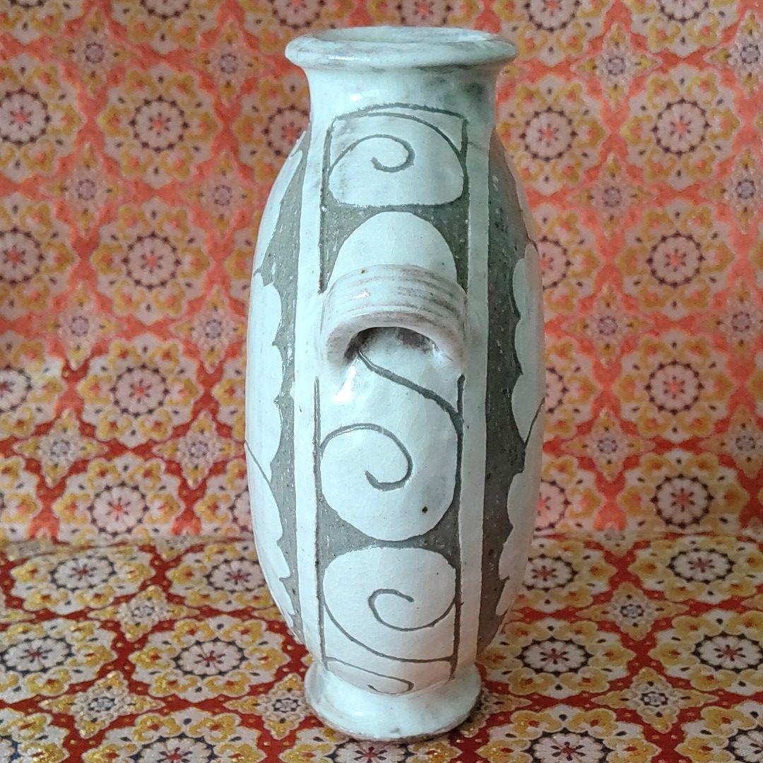 白掻落し　扁壺　三木 忠