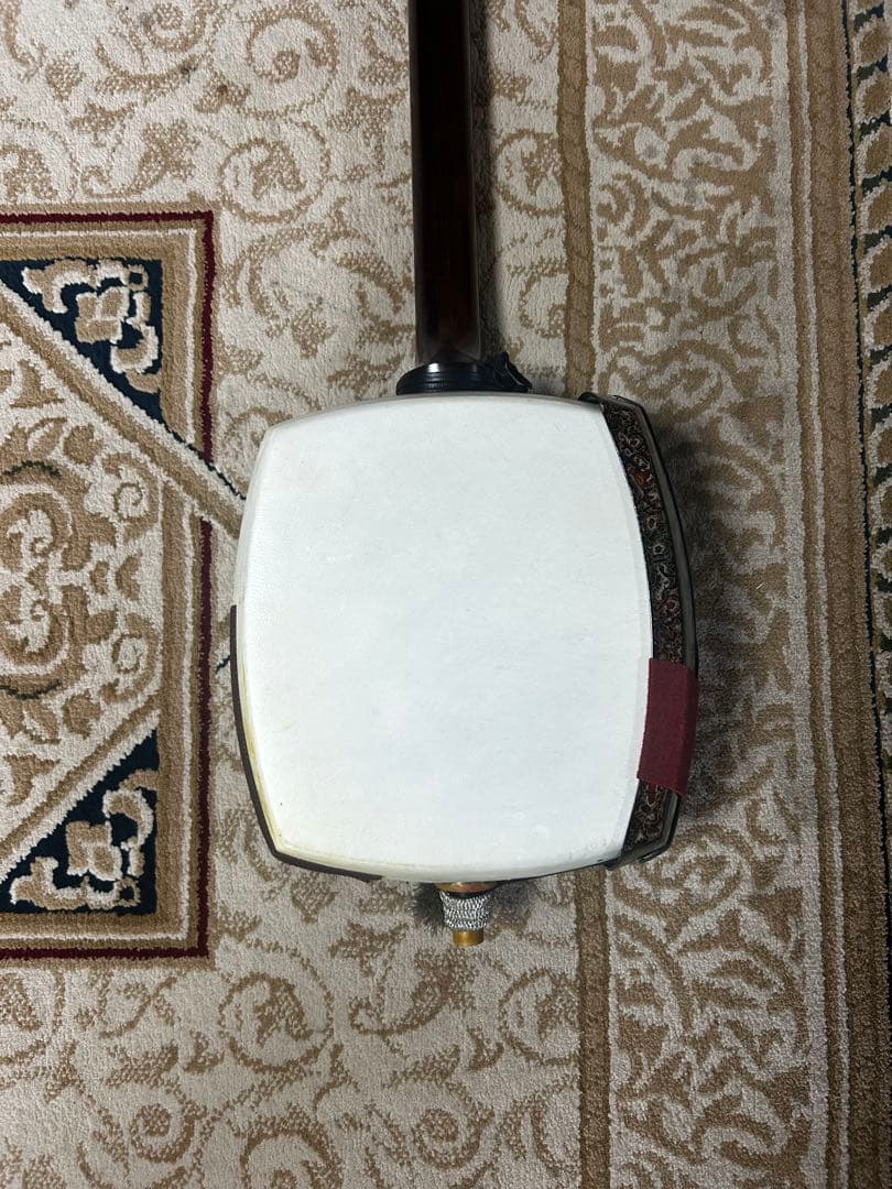 津軽三味線本体 太棹紫檀　美品　専用ケース付き