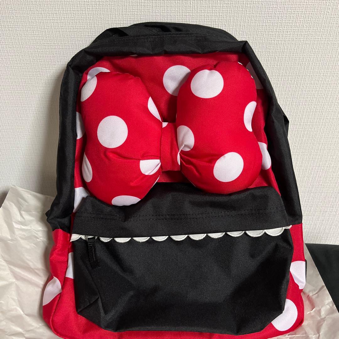 海外限定　ミニーマウス　ディズニーコラボ　VANS リュックサック　リボン