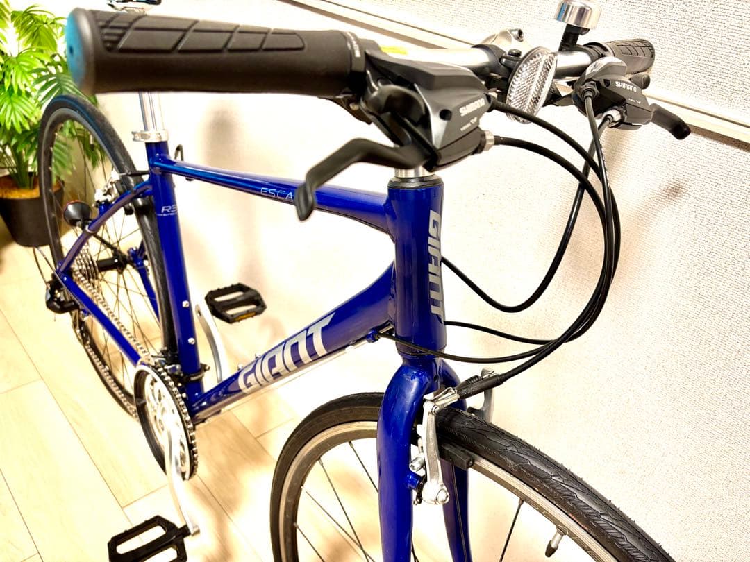 ☆高年式 Giant ジャイアント エスケープR3 人気のブルー