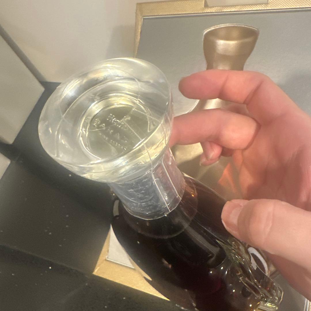 Hennessy Paradis 700ml 専用ボックス付き